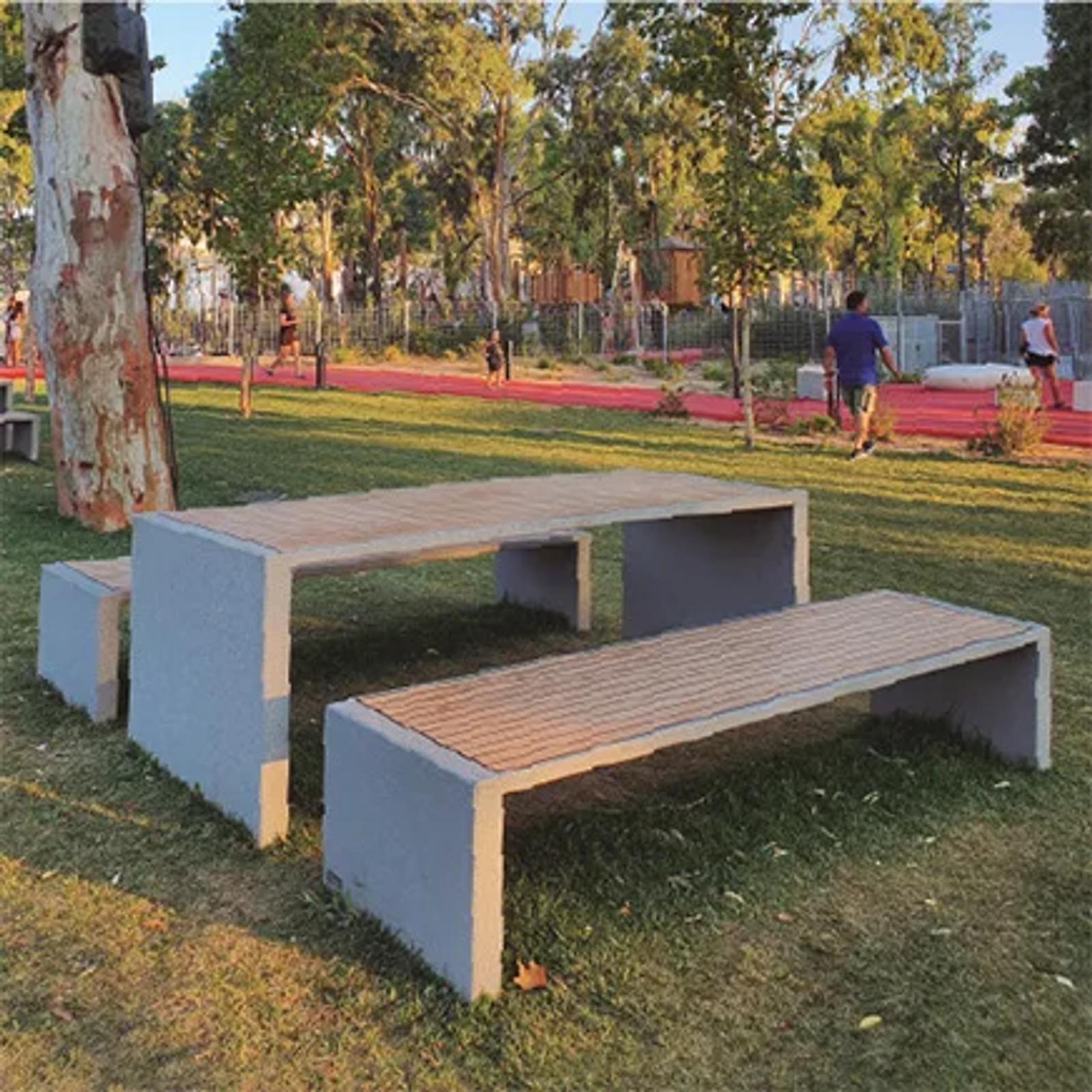 Marina Table