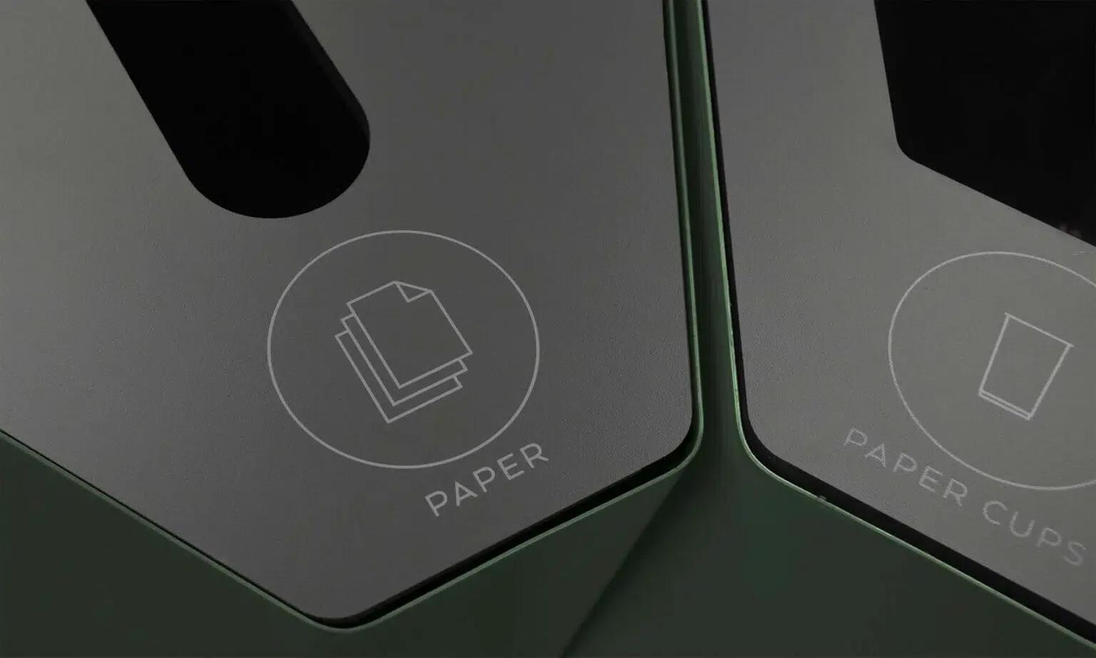 Närbild på Kitelock med paper symbol
