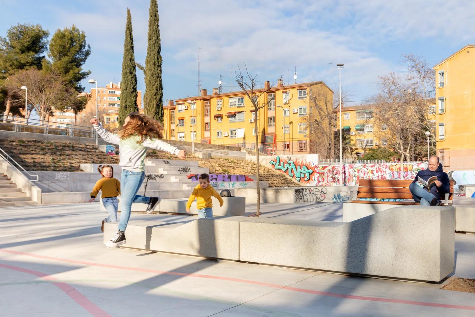 SKATEPARK ARCOS DE JALÓN, MADRID, ES