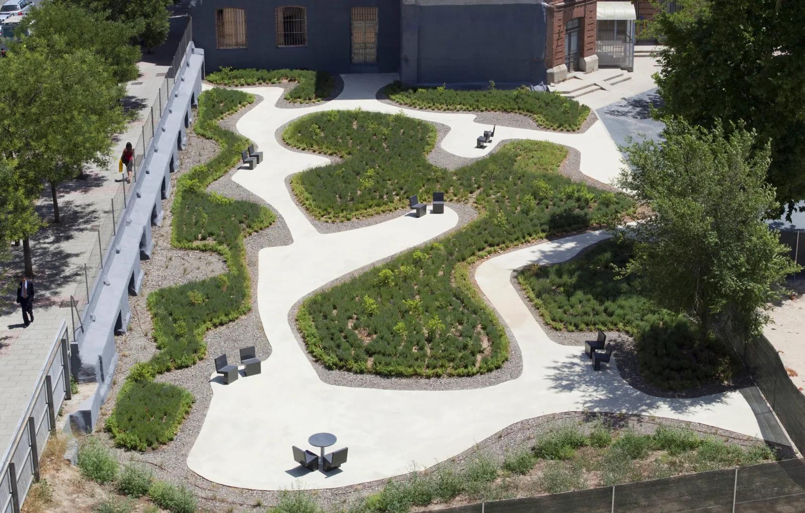JARDIN O'DONNELL, MADRID, ES