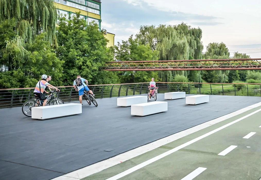 BIKE TRAILS ALONG RIVER CIBIN, SIBIU, RO
