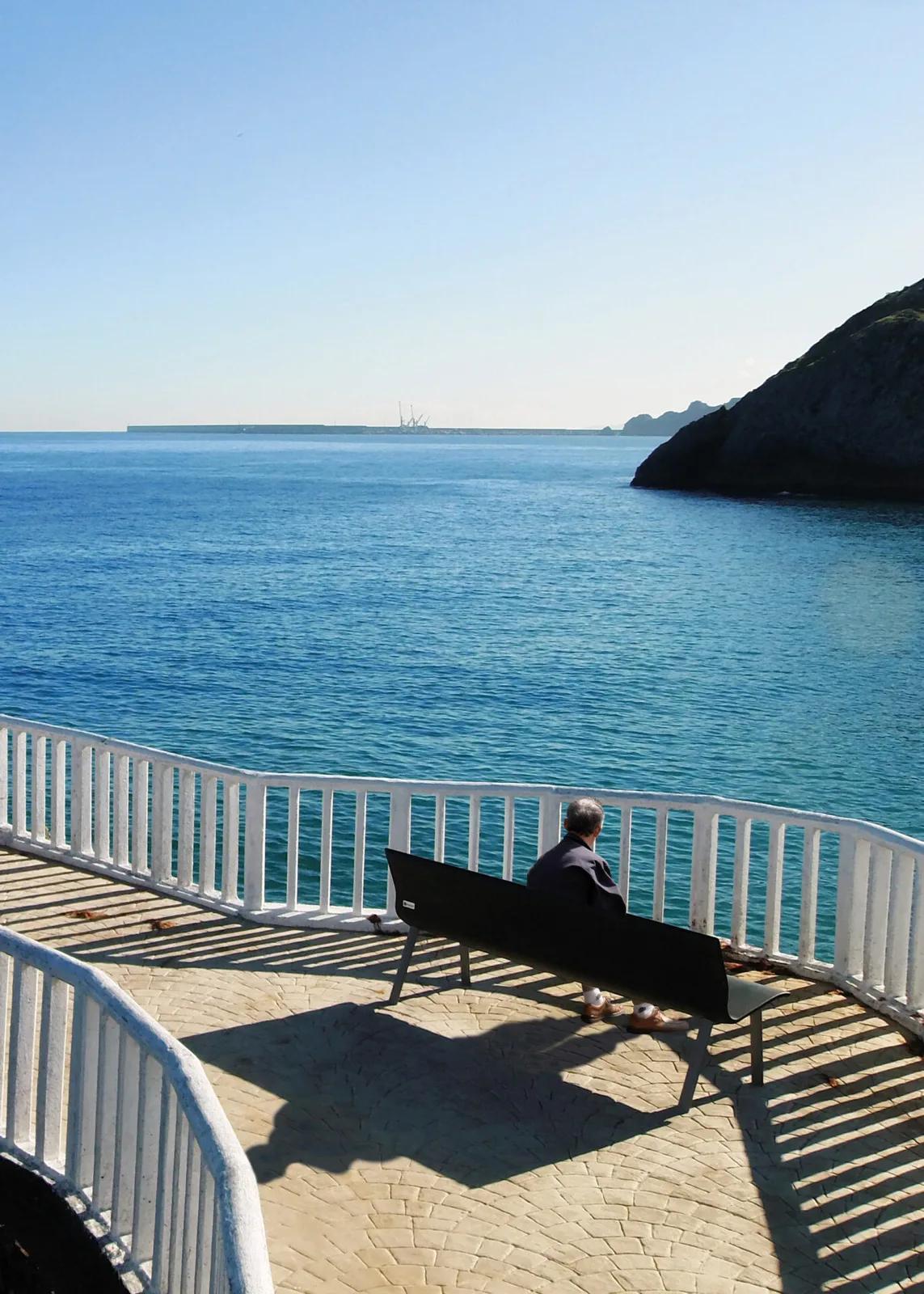 MIRADOR EN PERLORA, ASTURIAS, ES