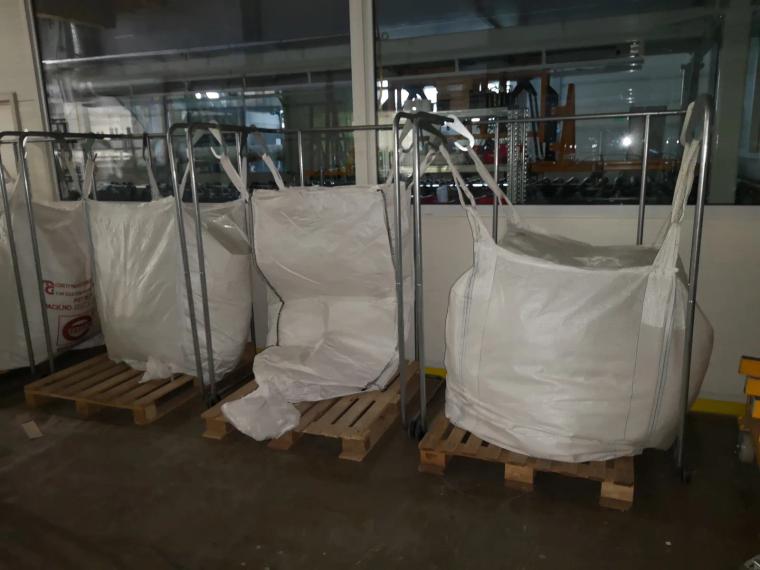 Glass processing - BigBag holder