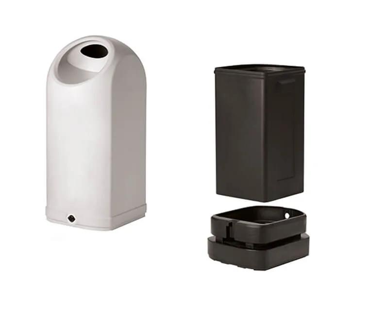 An internal, removable container makes emptying easy and prevents leachate leakage.