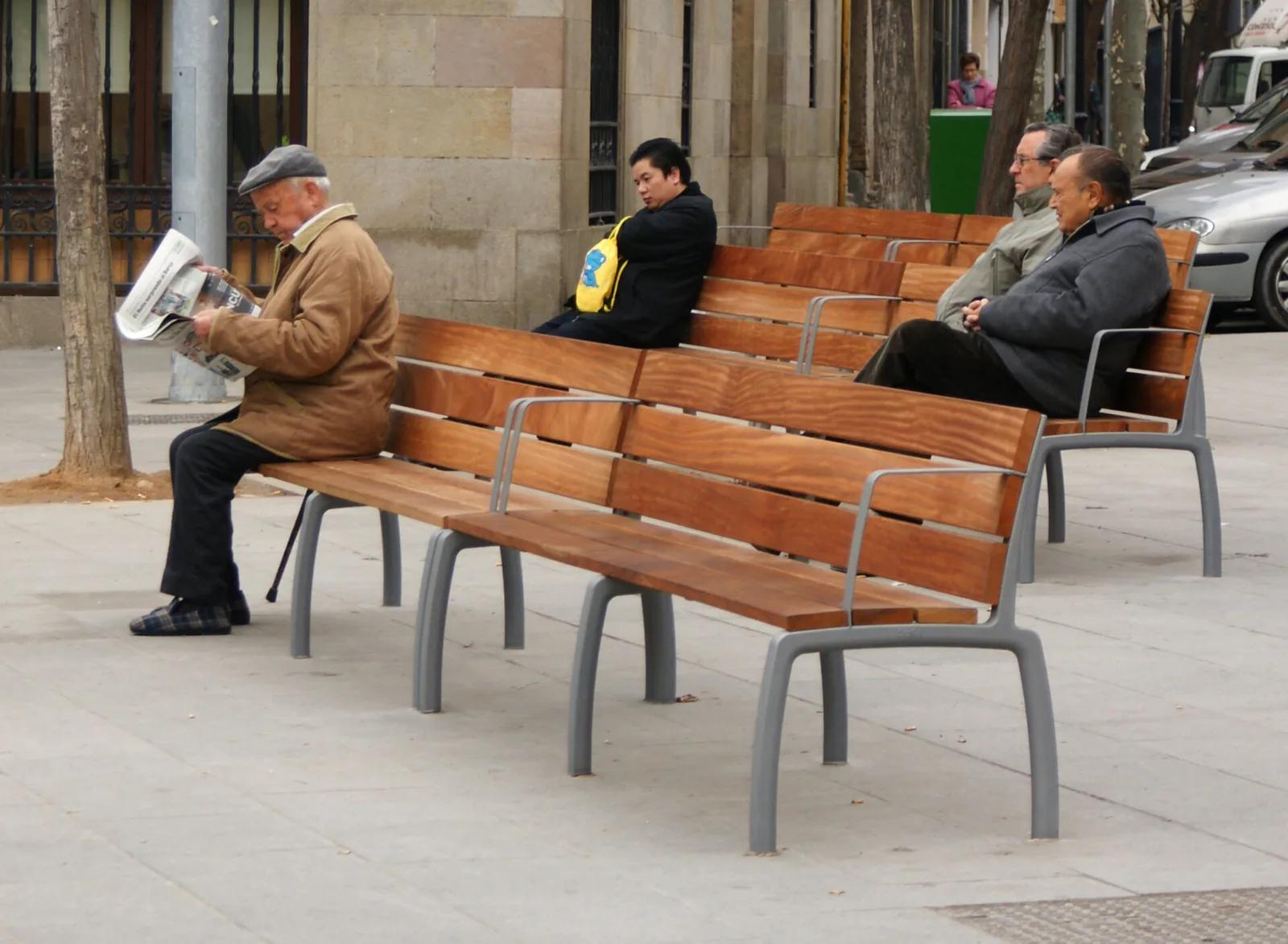 PLAÇA ORFILA, BARCELONA, CATALUNYA, ES
