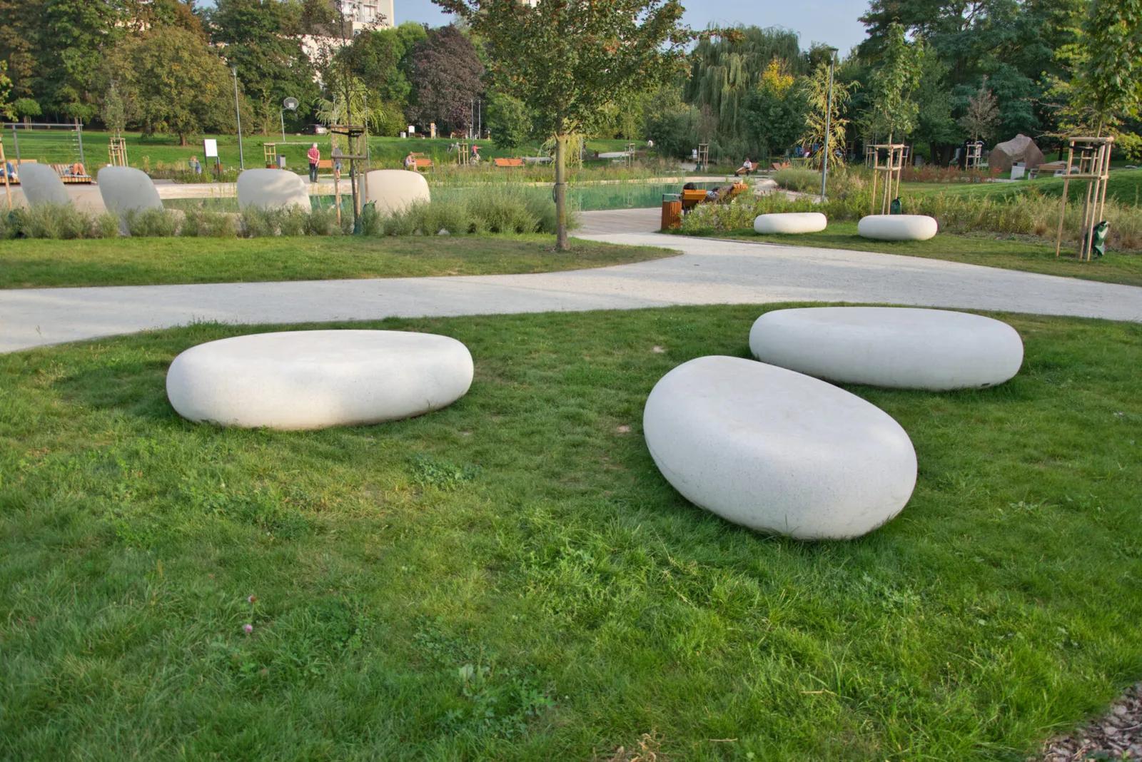 PARK ROMANA KOZLOWSKIEGO, WARSAW, PL