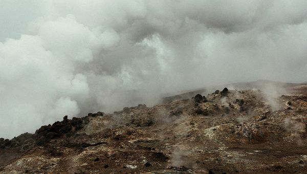 Managing Cross-Functional Dependencies: Why It’s So Hard and What Teams Can Do