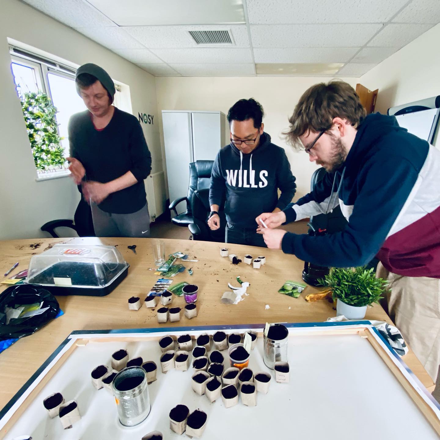 The NOSY team creating sustainable seedling pots