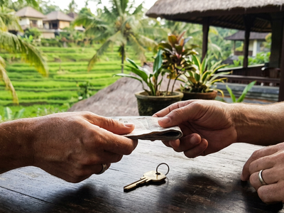 How much money is needed to live comfortably in Bali?