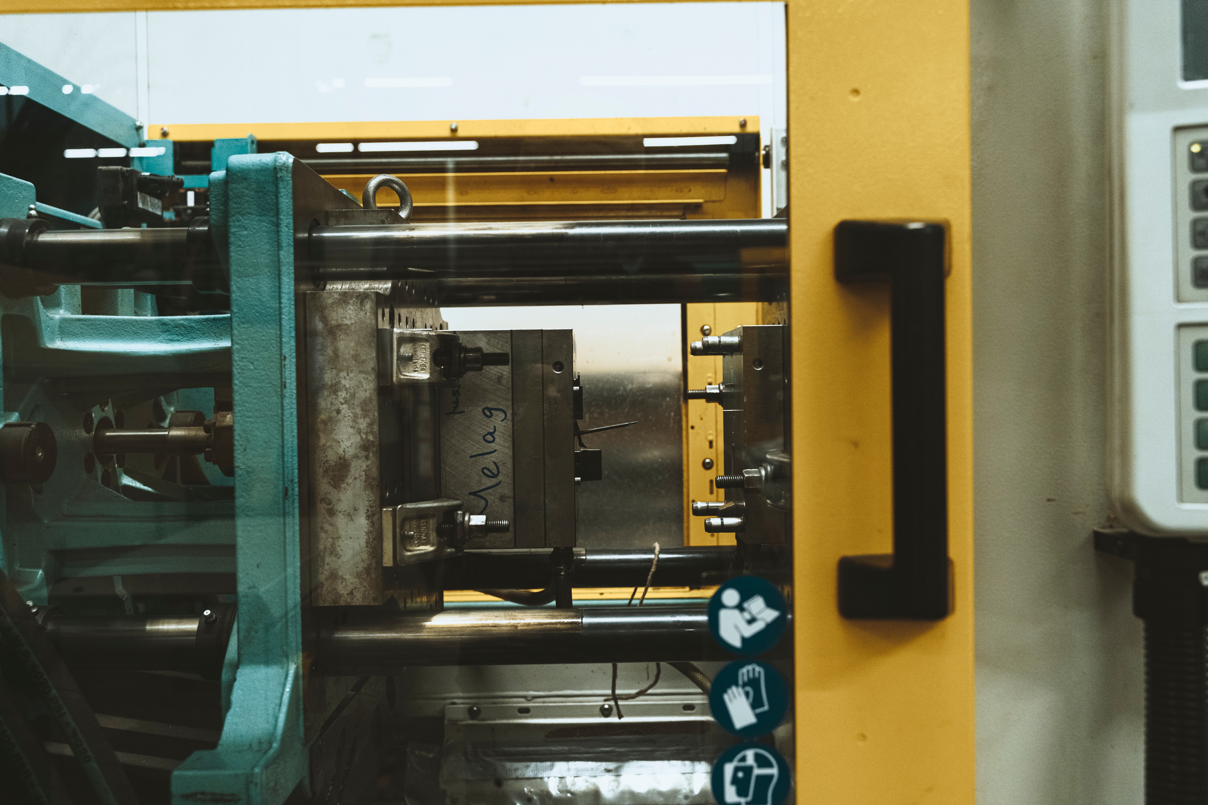 Kein China-Sourcing — Produktion in Hoppegarten