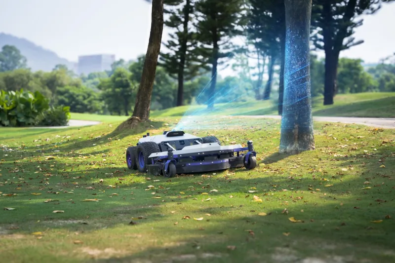 PANDAG G1 autonomous mower navigating a golf course
