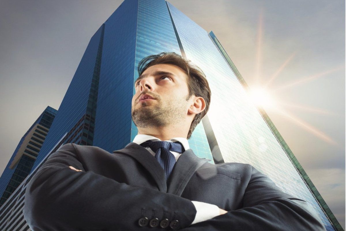 How to stand out from the UAE broker crowd