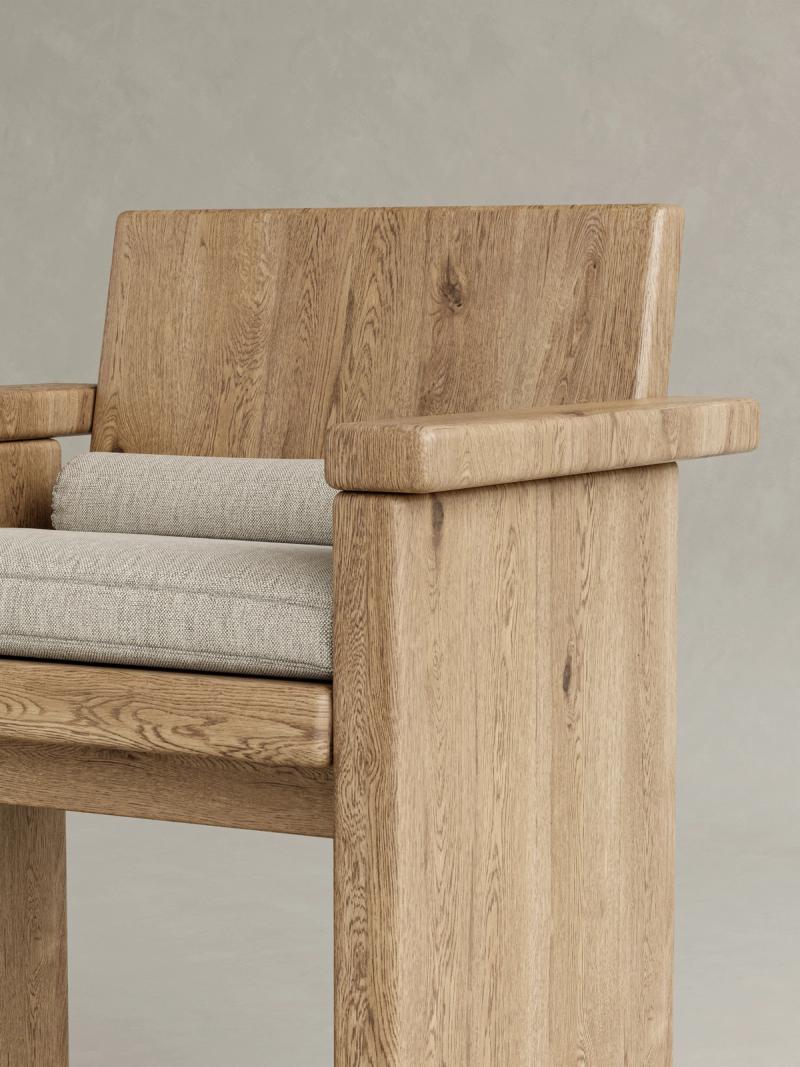 galerie-nainoa-tako-wood-fabric-chair