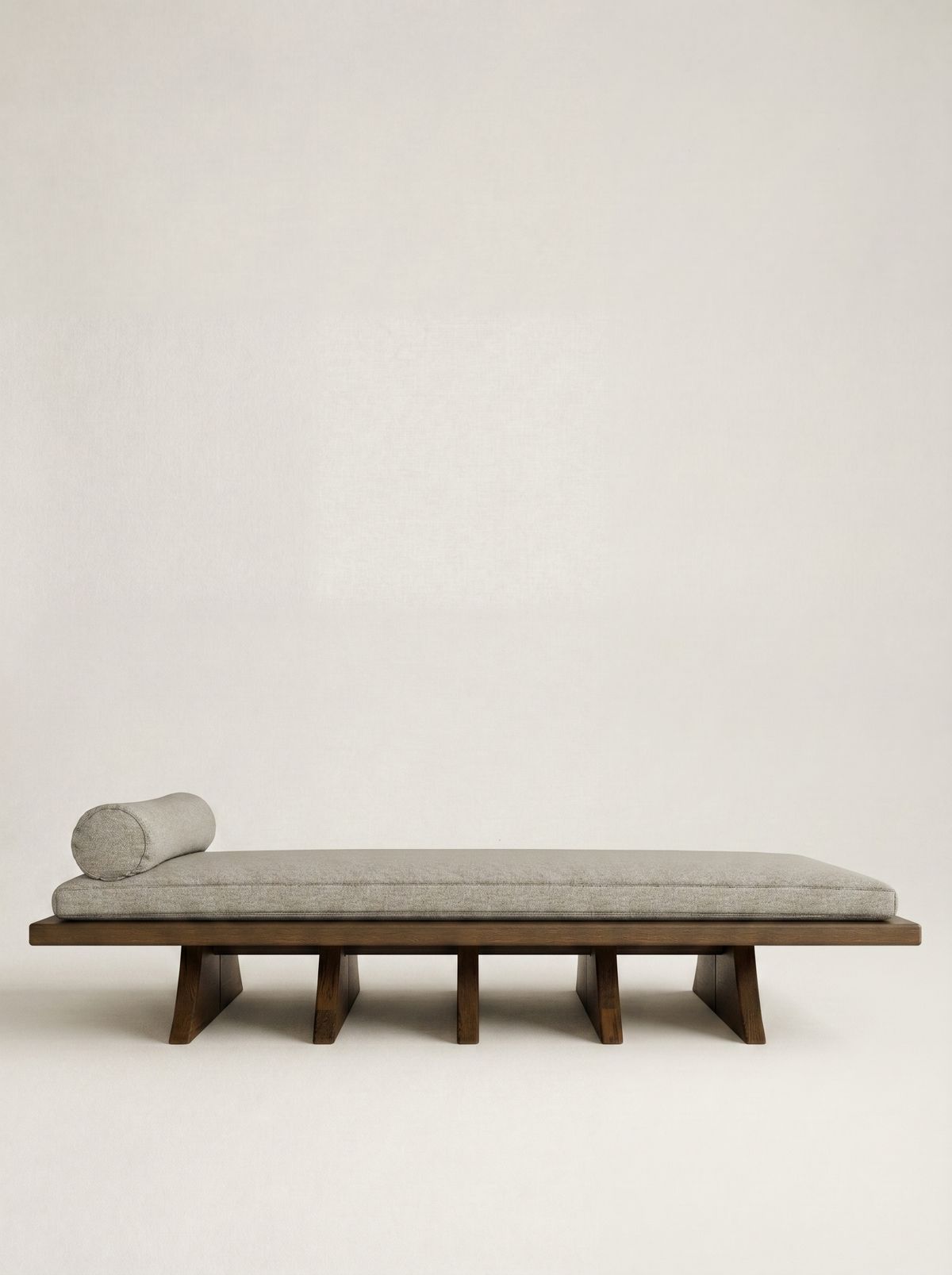 galerie-nainoa-tako-wood-fabric-daybed