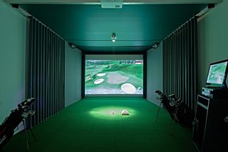 Finolhu Golf Studio