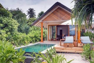 Kudafushi Beach Villa with Pool