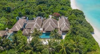 Anantara Kihavah Four Bedroom Beach Pool Residence