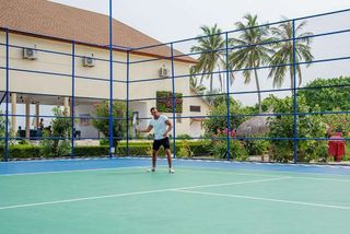 Reethi Faru Tennis Court