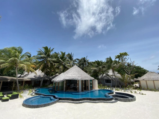 Kihaa Maldives Three Bedroom Royal Beach Suite