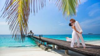 Photoshoot at Reethi Beach