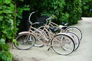 Bicycles at Anantara Kihavah Villas