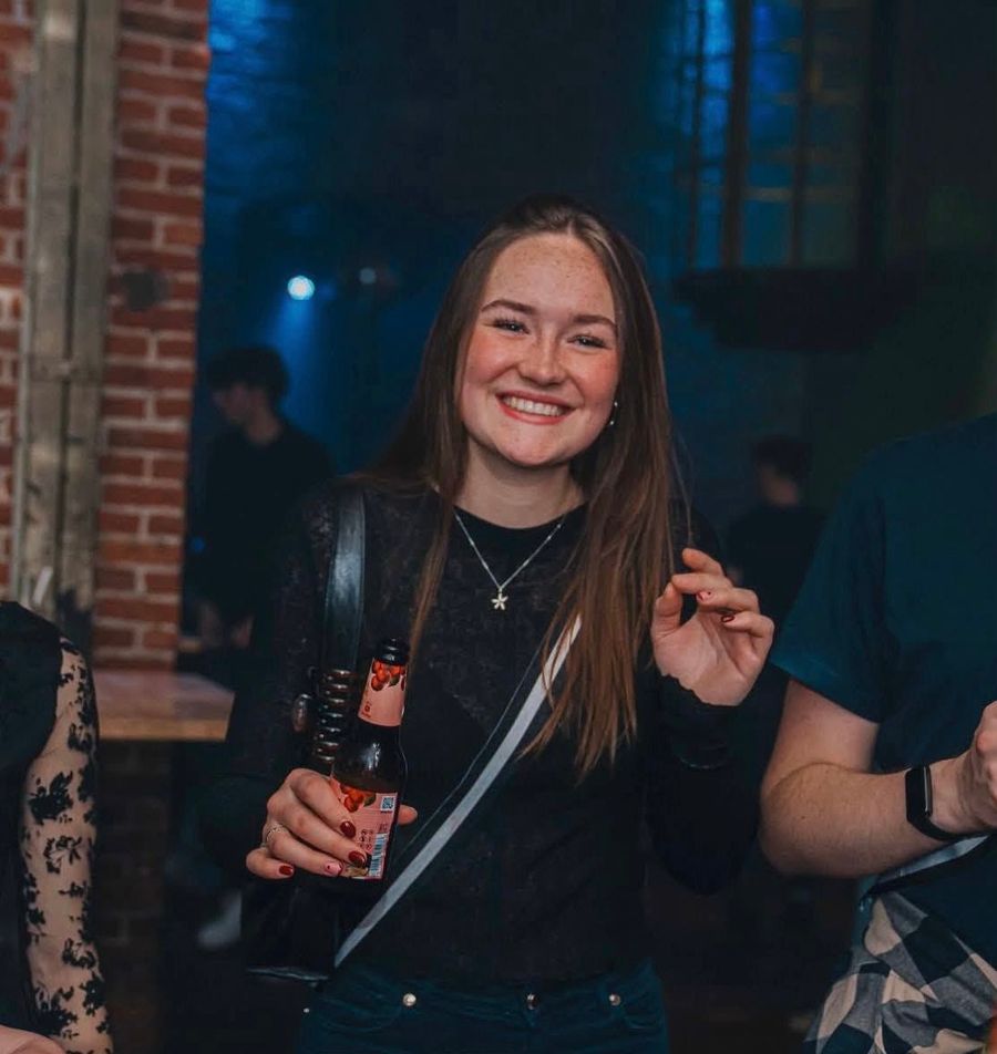 Lotte  Van Vossole