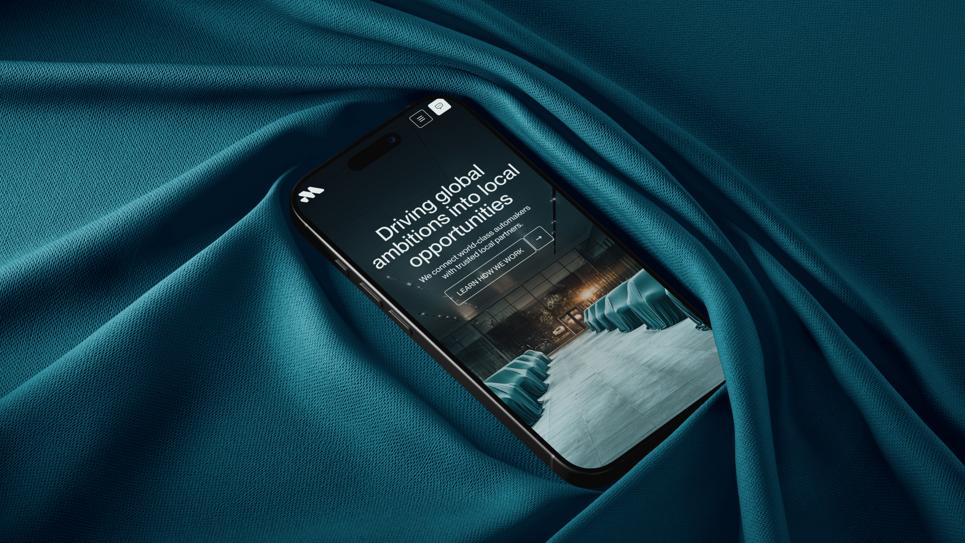 Maxwell International homepage hero on mobile, designed and developed by VX.STUDIO, introducing the company’s global EV trade services.