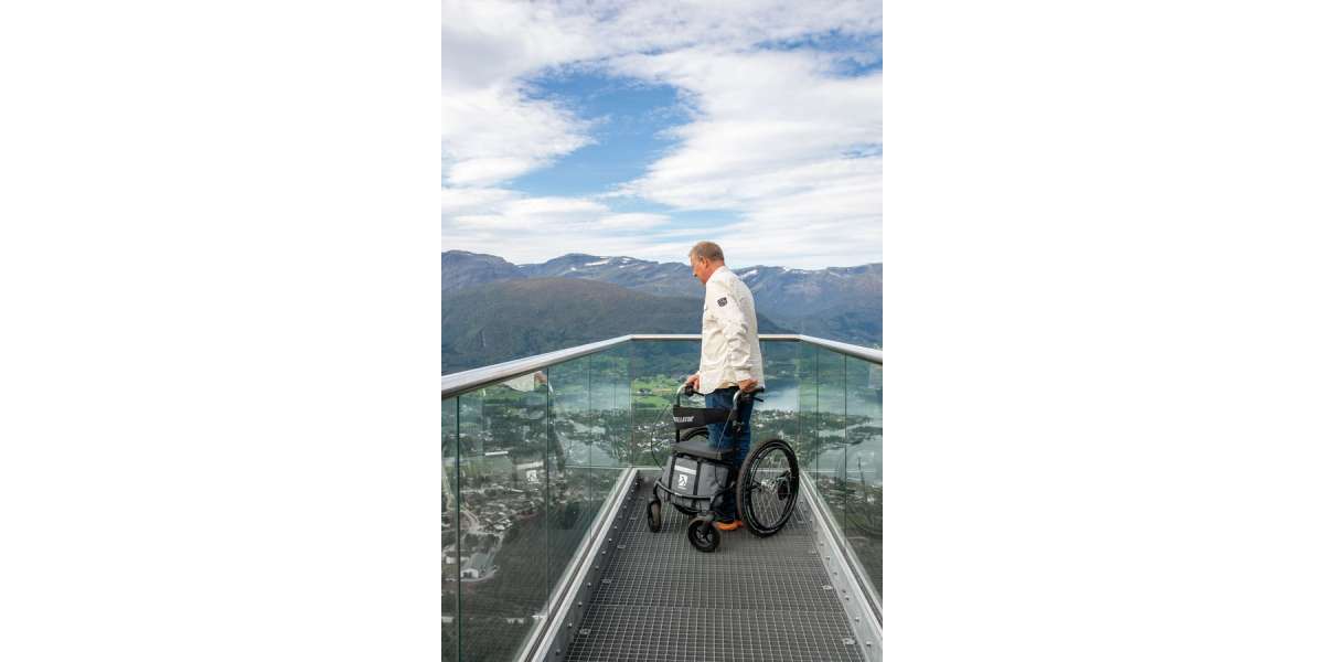 Ta deg en hvil når du trenger det, med Active Sitwalk 1-2-3 kan du gå så langt du klarer