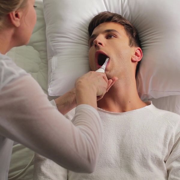 Active Oral Clean - Elektrisk tannbørste med sug