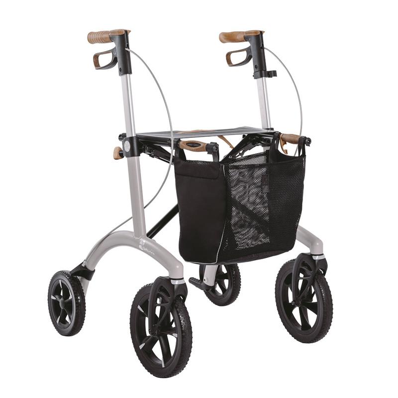 Active Lyng lett terrengrullator