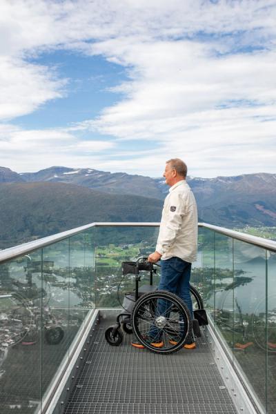 Active Sitwalk 1-2-3 egner seg både i byen og i naturen