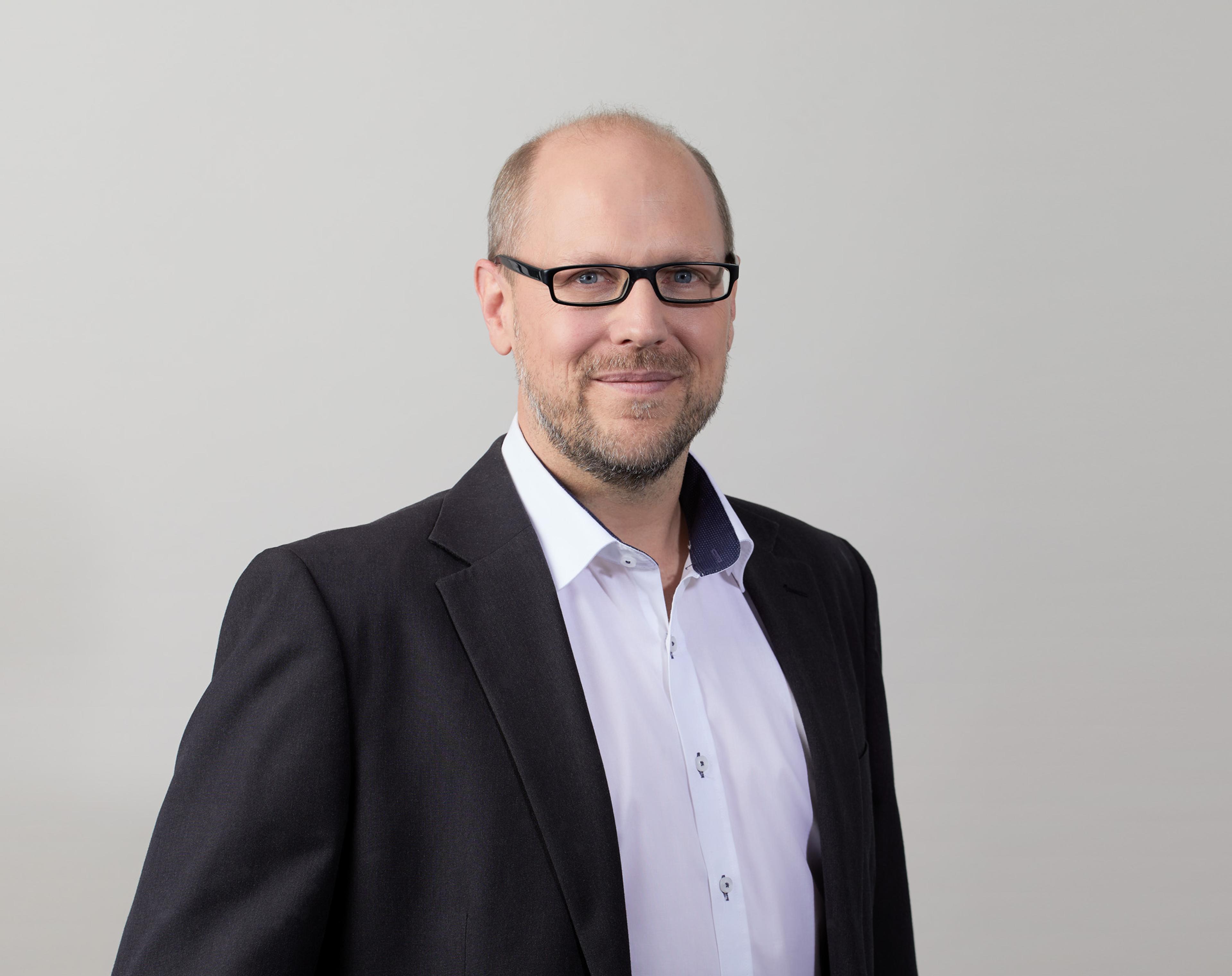 Dr. Philipp Lattreuter