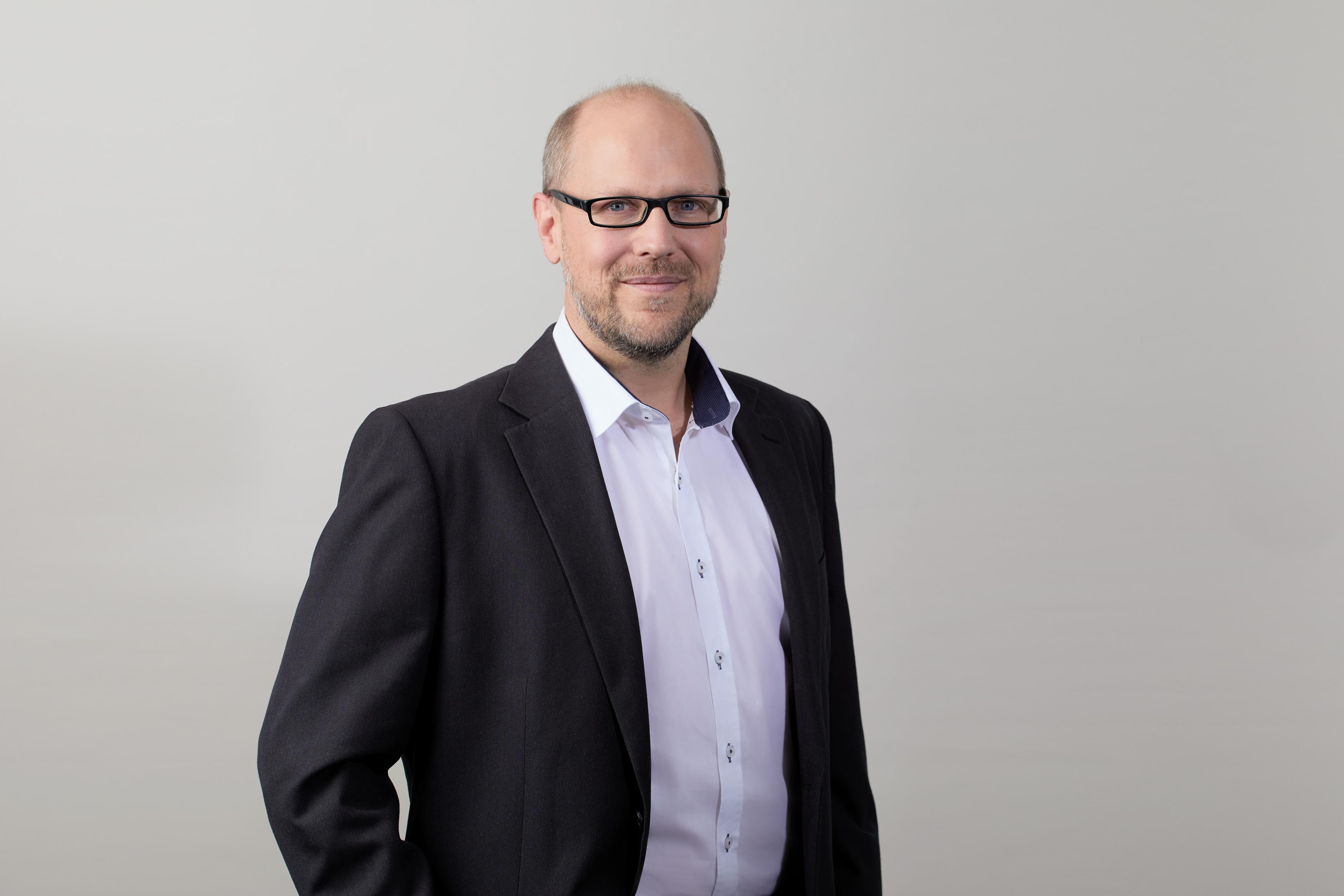 Dr. Philipp Lattreuter