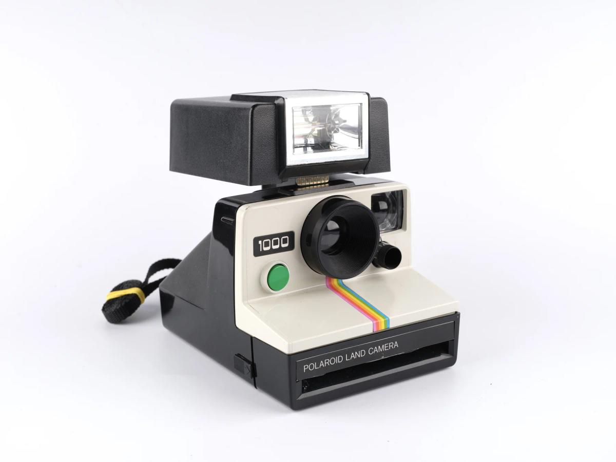 Polaroid SX-70 camera 15