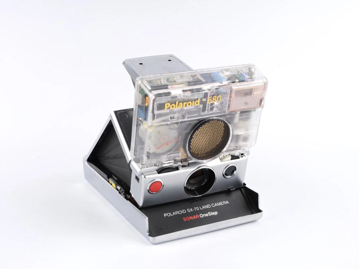 Polaroid SX-70 camera 13