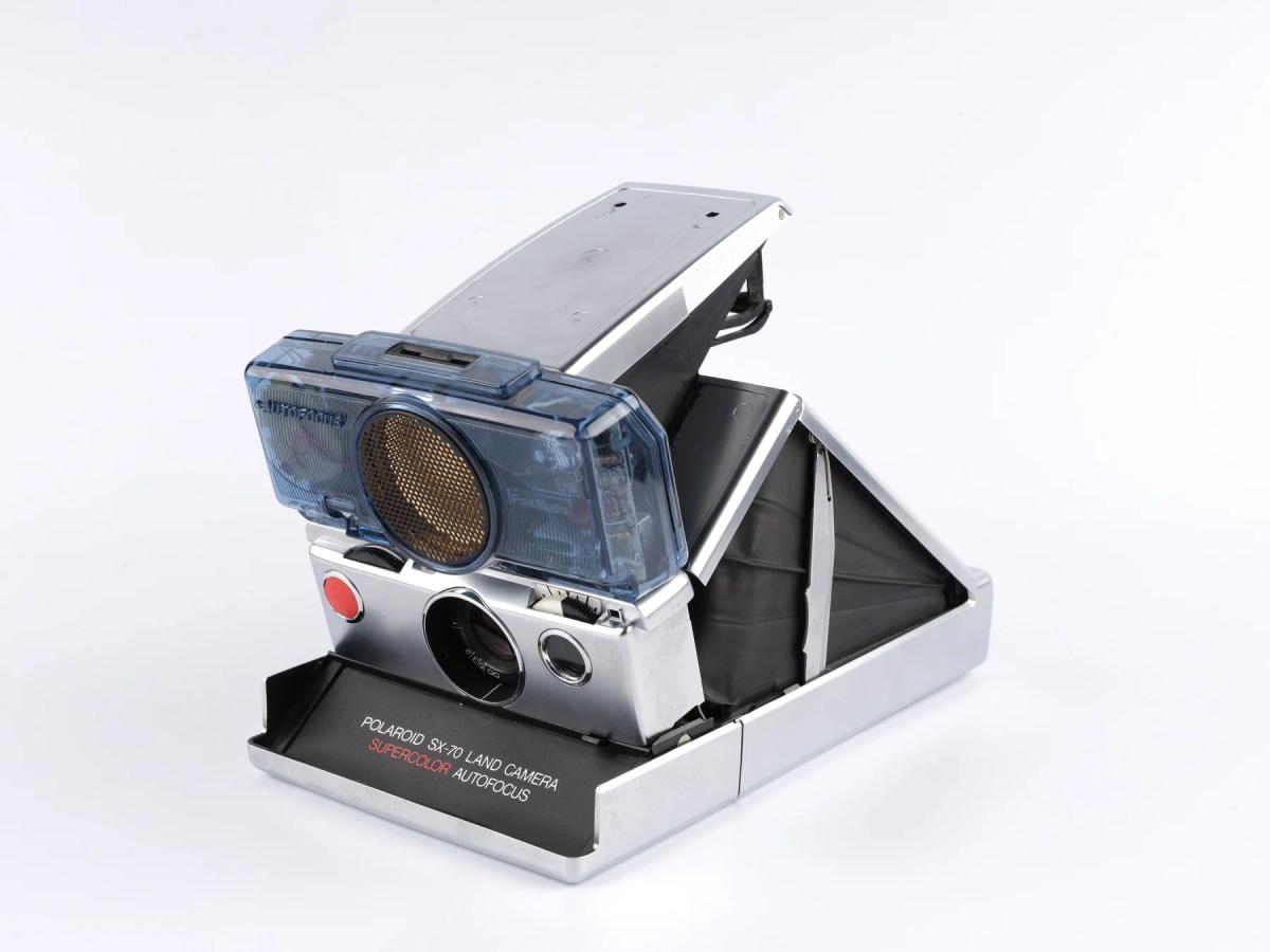 Polaroid SX-70 camera 11