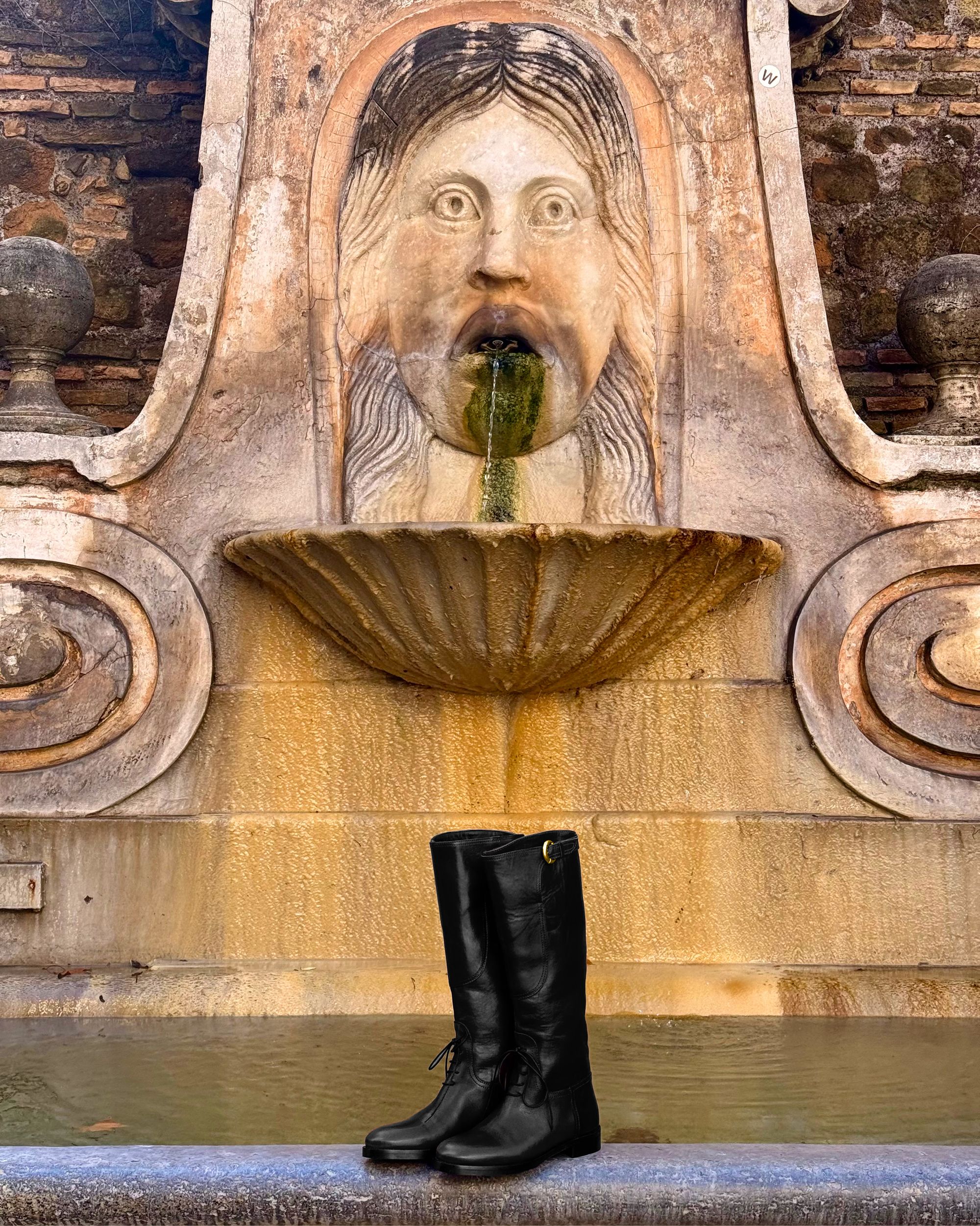 CREATIVE DIRECTION - OFF-THE-BEATEN WEEKEND ROMA