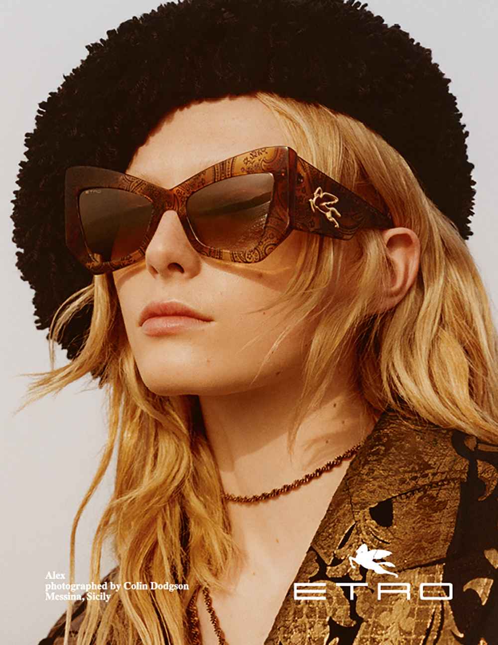 ETRO CREATIVE DIRECTION – ADVERTISING CAMPAIGN FW24 EYEWEAR BY COLIN DODGSON