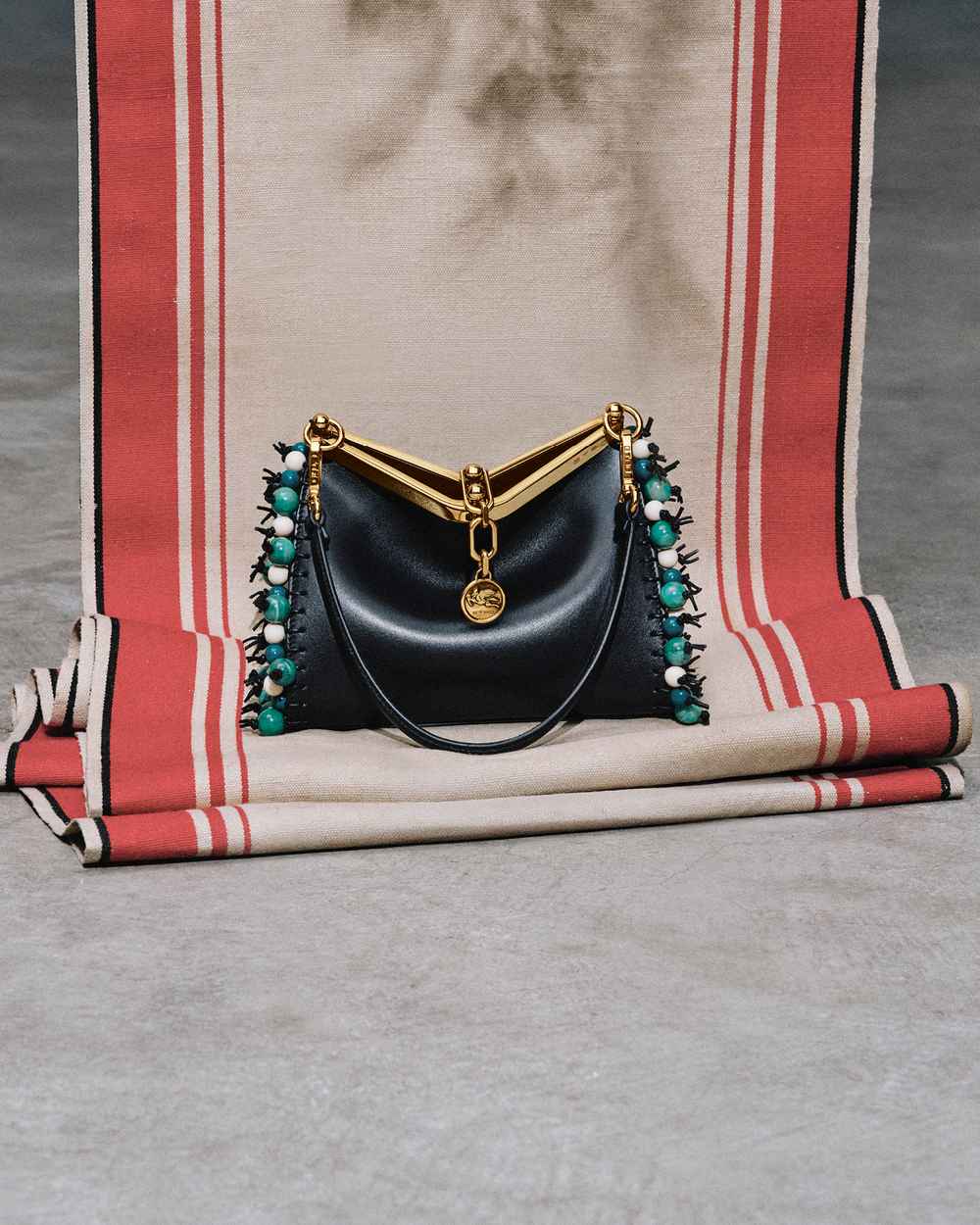 CREATIVE DIRECTION – CONTENT GENERATION SS25