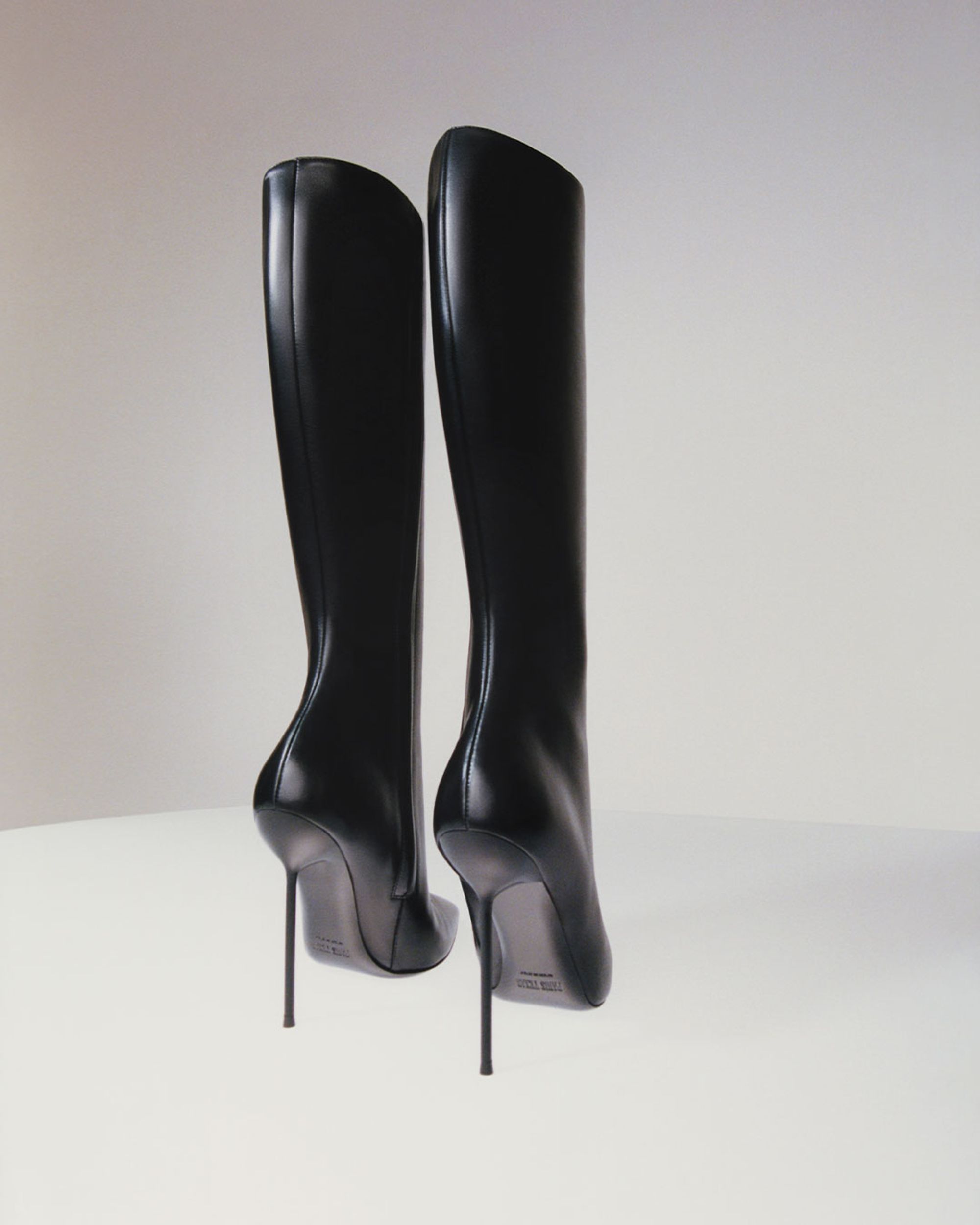 CREATIVE DIRECTION – FW23 EDITORIAL