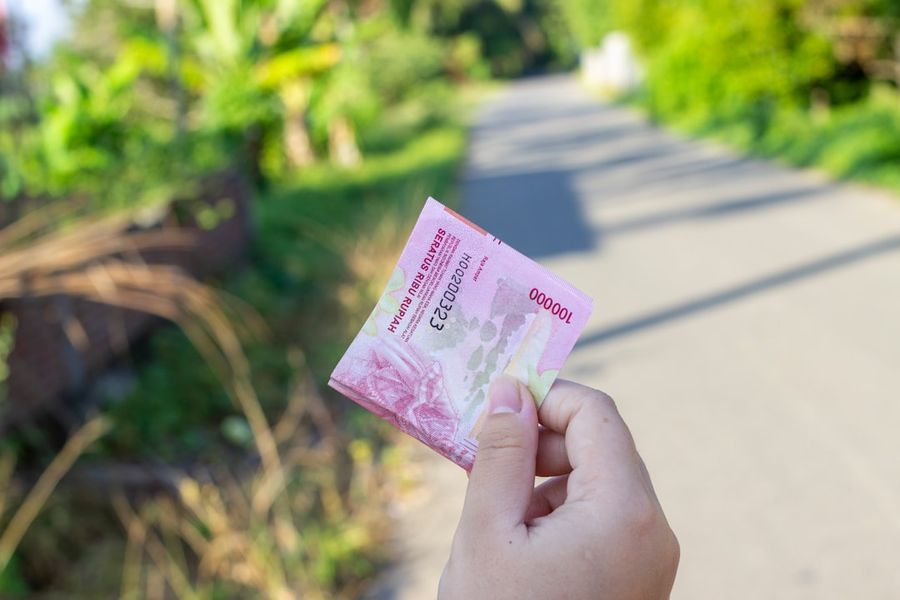 perbandingan house edge slot vs biaya trading saham idx