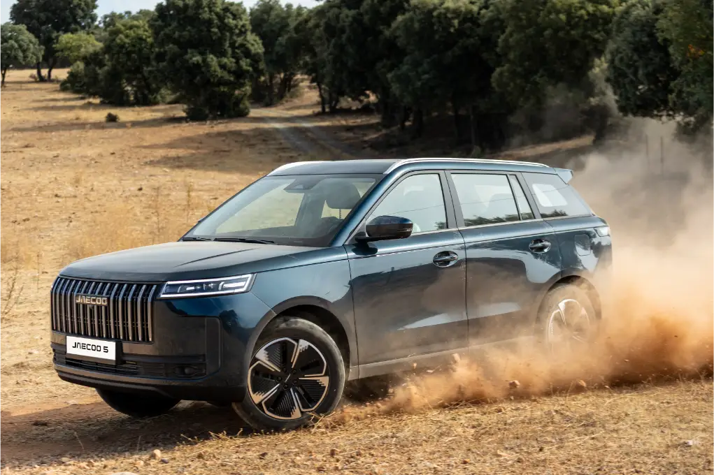 El nuevo JAECOO 5 conquista a la prensa con su propuesta multienergía y precio imbatible