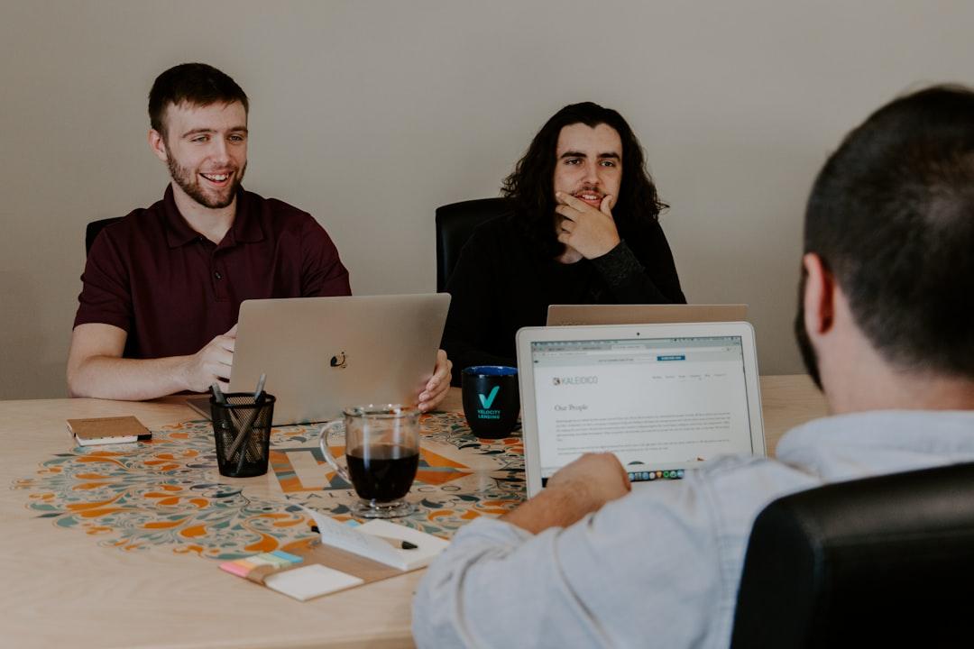App development team - Building Your App In-house Vs Outsourcing App development team - Building Your App In-house Vs Outsourcing