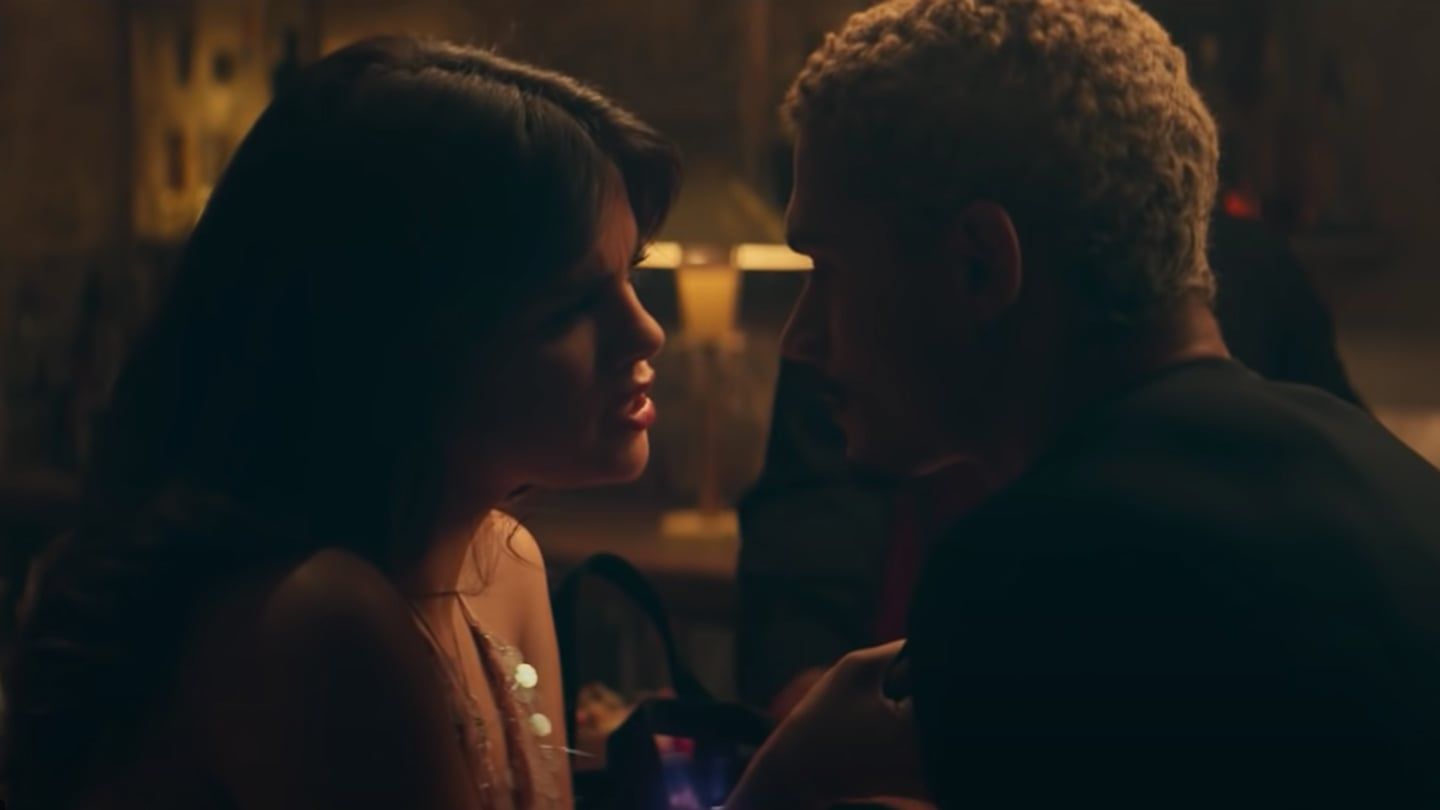 Selena Gomez “Boyfriend”