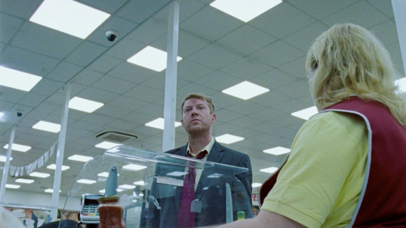 Idles “Mercedes Marxist”