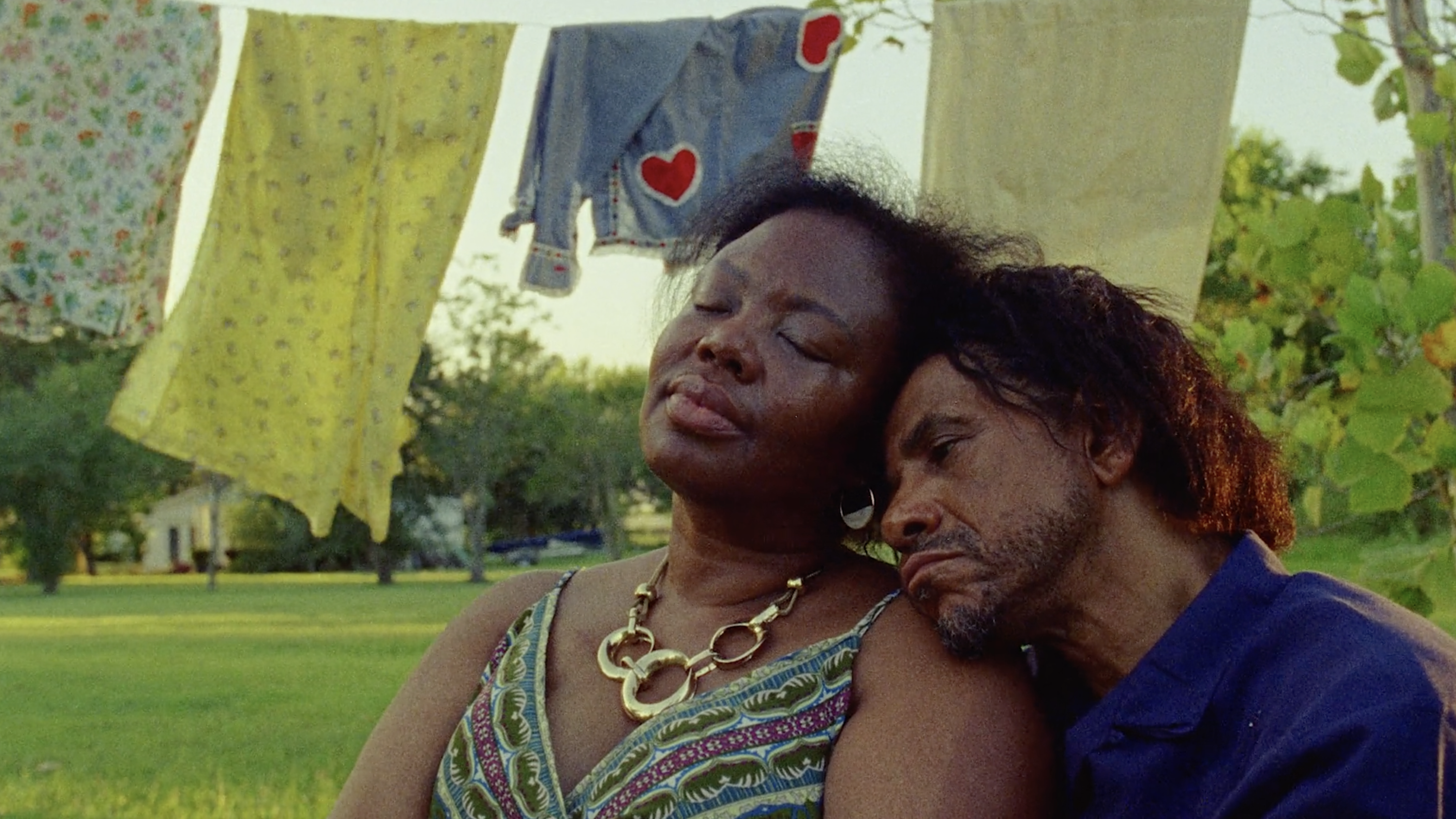 6LACK ft Khalid "Seasons" 