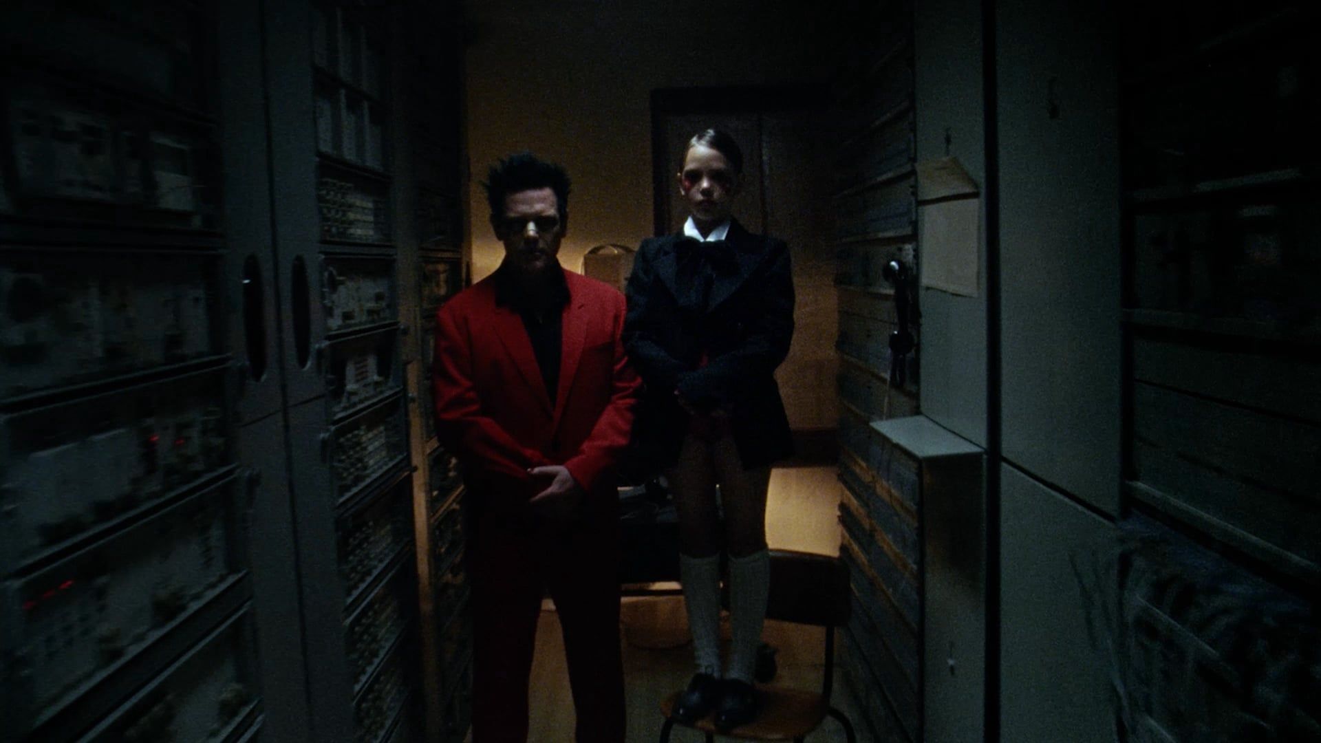 Emigrate “Runaway”