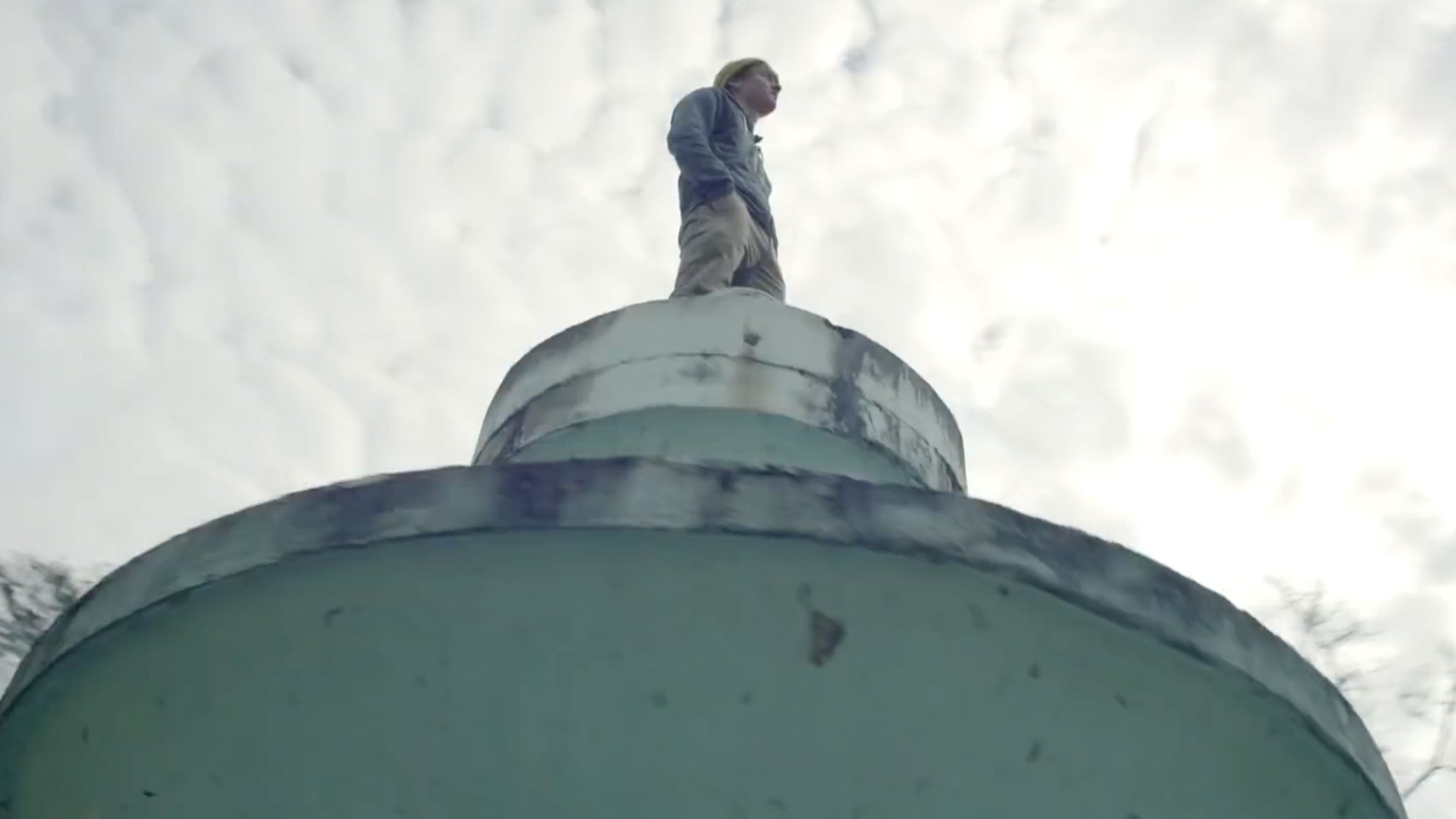 Coasts “Modern Love”