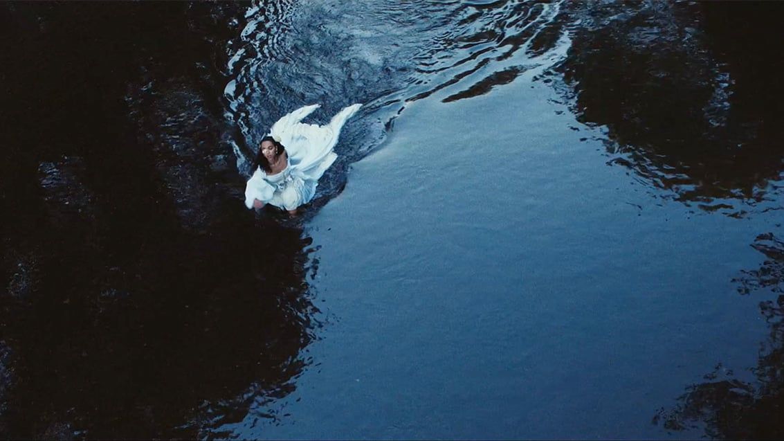 FKA Twigs "Home With You"