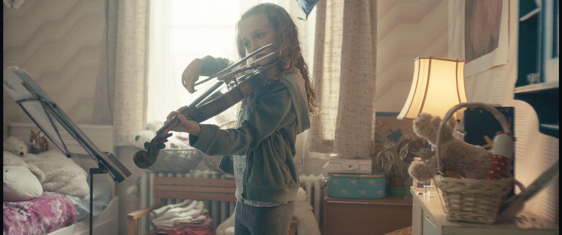 Orange + Apple “Don’t Hang up”